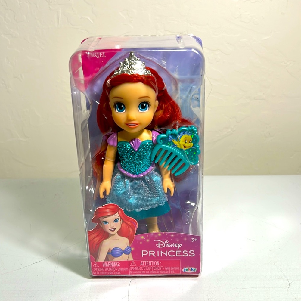 Disney Princess 6" Petite Ariel Doll Glittered Hard Bodice and Includes Comb